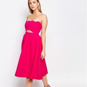 Boohoo pink scalloped dress. Size US 8